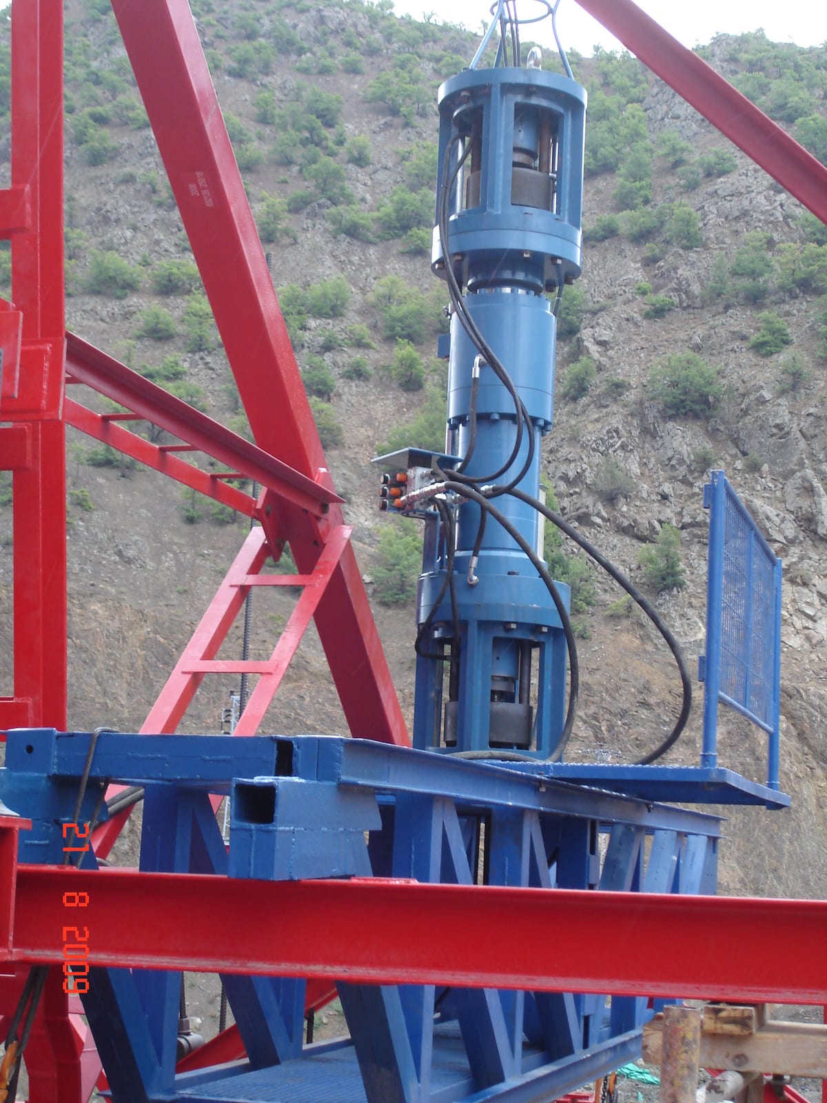 Viyadük Platform Kaldırma Hidrolik Sistemi